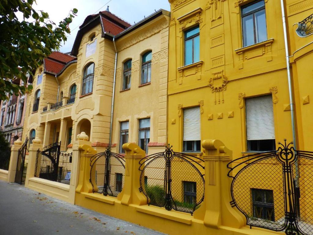 Konzul -top Apartment, Strict Center, Parking *